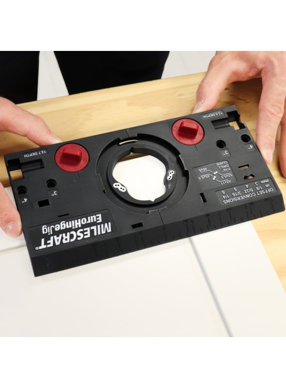 MILESCRAFT EURO HINGE JIG GABARITO PARA FURAÇÃO DE DOBRADIÇAS TIPO